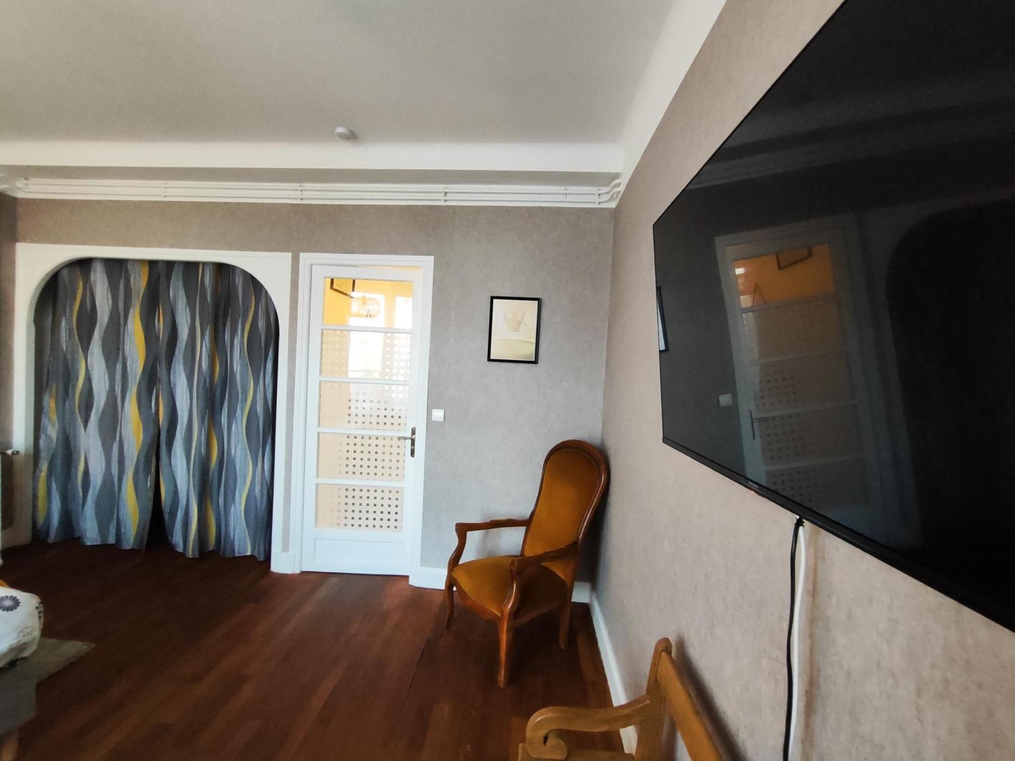 Toul Superbe Appartement Plein Centre Exterior photo